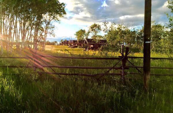 Flying U Ranch Hotell Seventy Mile House Eksteriør bilde