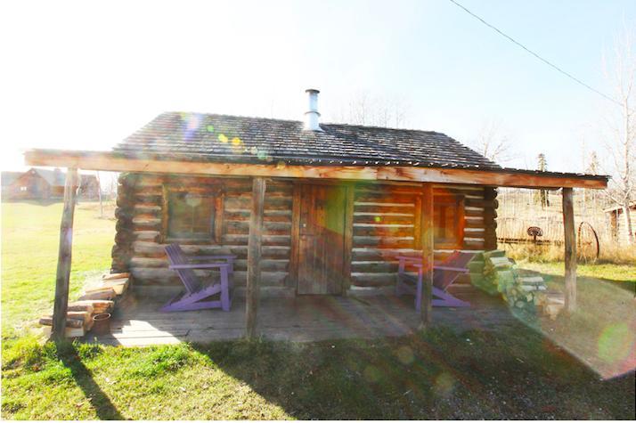 Flying U Ranch Hotell Seventy Mile House Eksteriør bilde