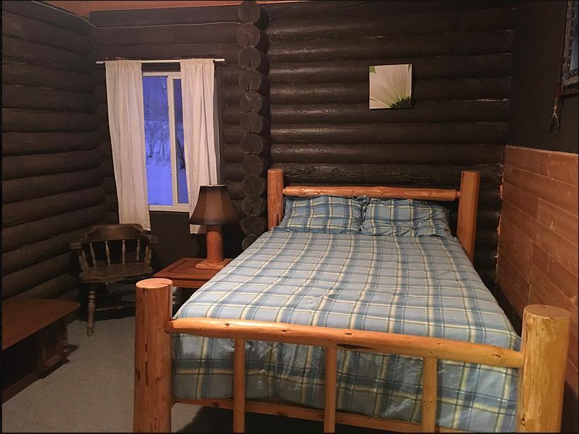 Flying U Ranch Hotell Seventy Mile House Eksteriør bilde