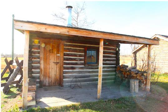 Flying U Ranch Hotell Seventy Mile House Eksteriør bilde